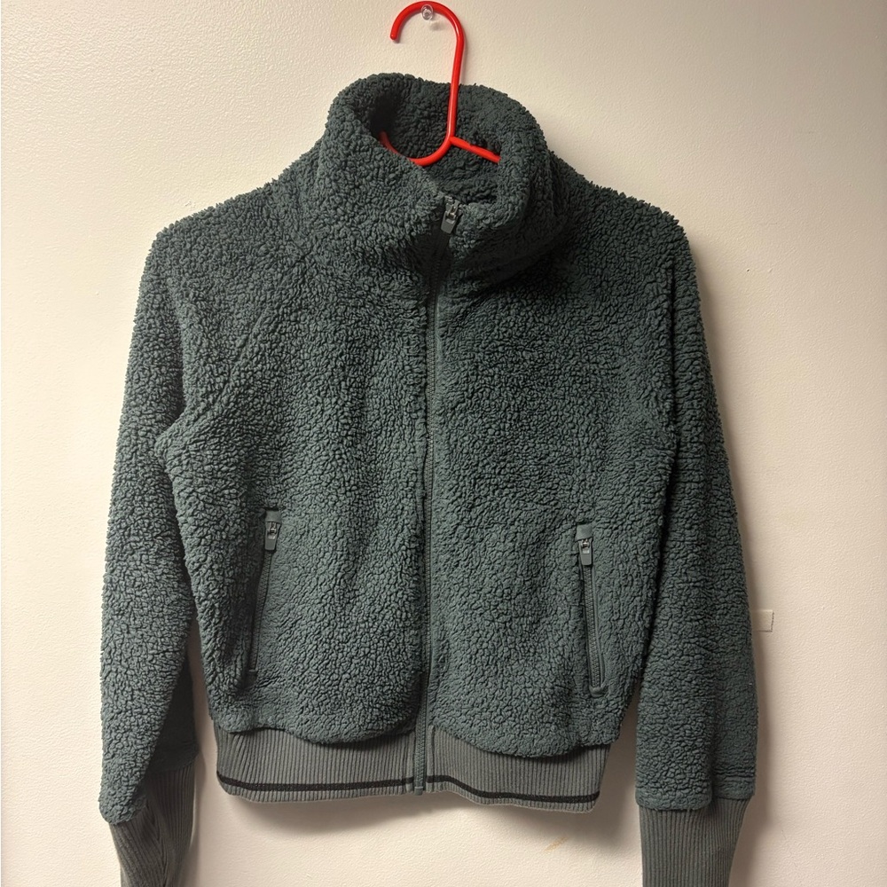 Athleta Sherpa